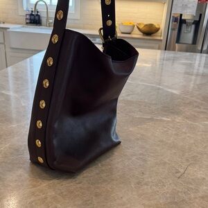 Madewell Essential Bucket Tote